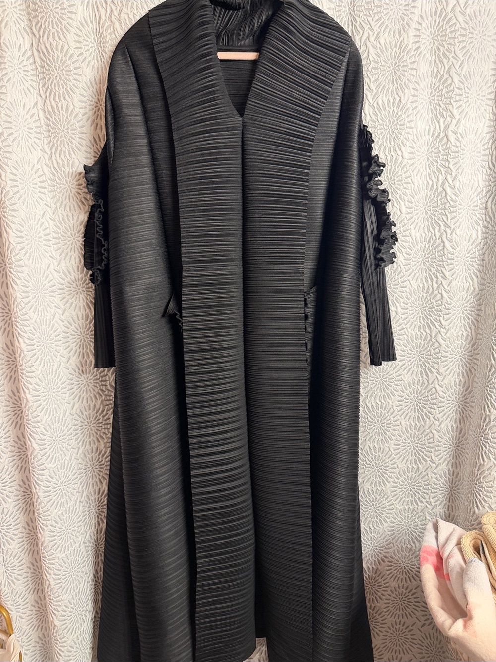 Black Pleated Maxi Open-Front Women's Dress